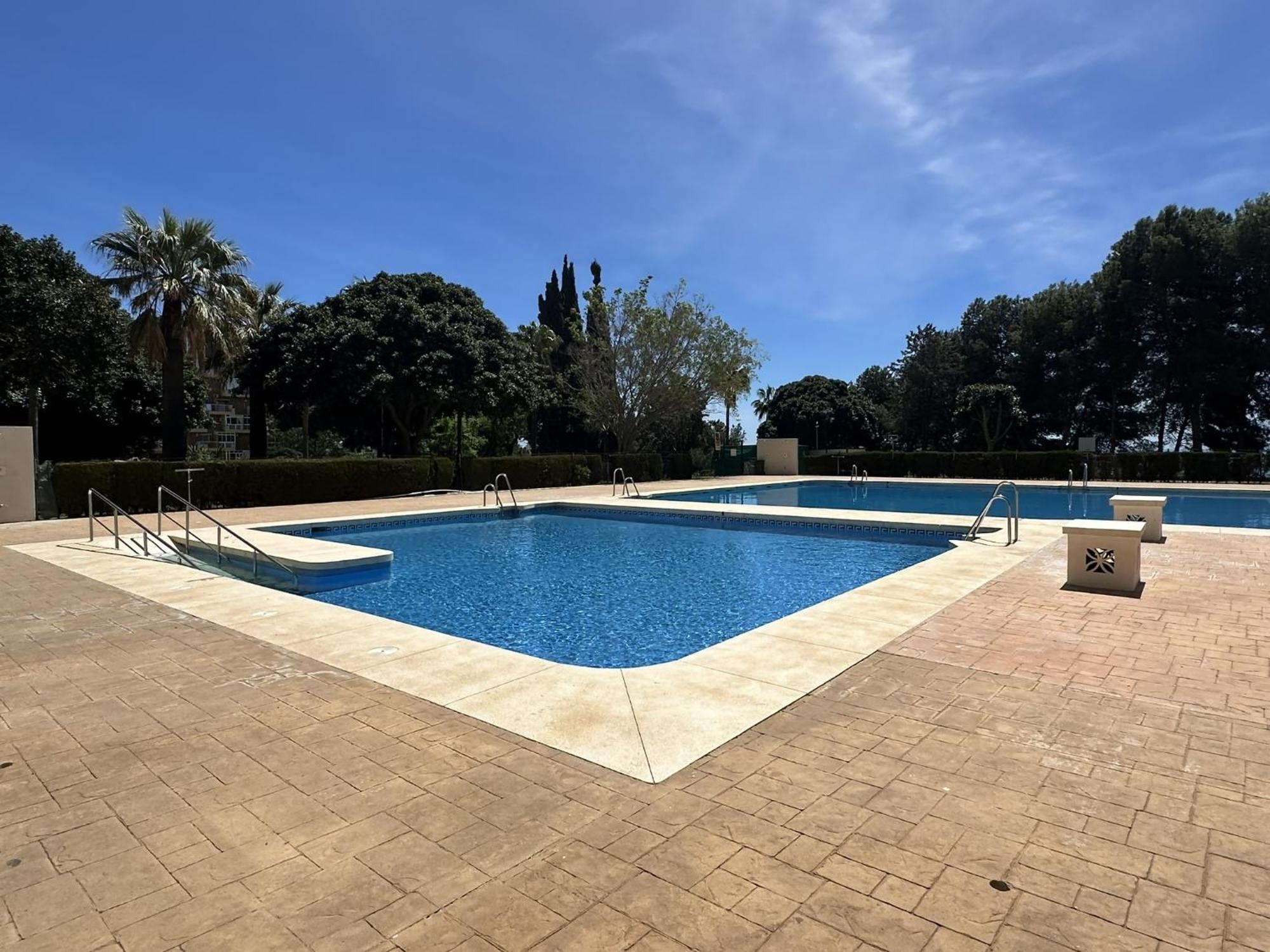 Estudio Agata Con Piscina A 800M De La Playa 베날마데나코스타 외부 사진