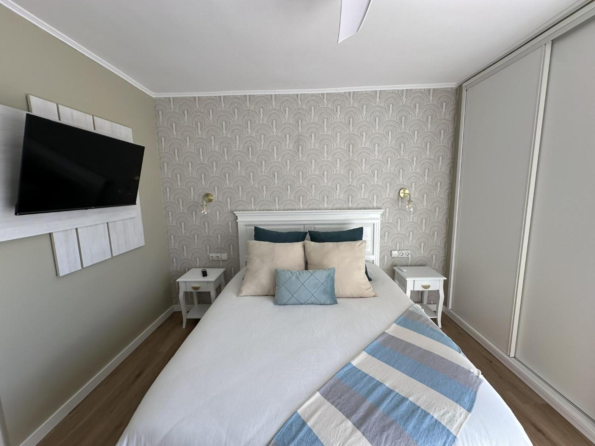 Estudio Agata Con Piscina A 800M De La Playa 베날마데나코스타 외부 사진